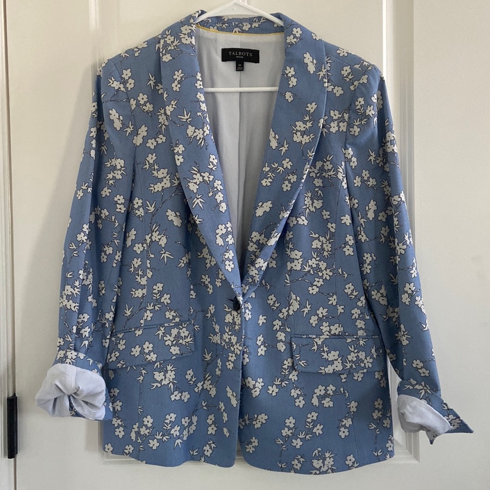 Talbots blazer size 12P.